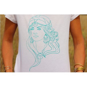 T-Shirt "Esmeralda" sérigraphié-main.